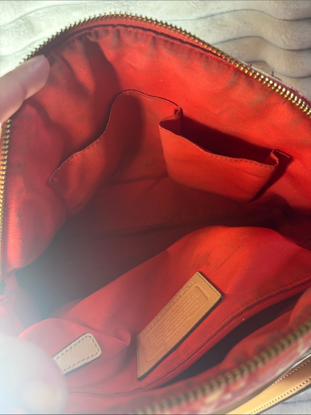 Vintage Coach Peyton Floral Cora Domed Purse Handbag F31341  Red Pink White - Picture 12 of 12